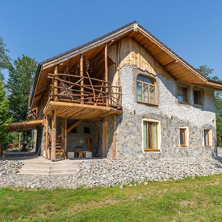 Viewtopia The Secret Land Валя-Дрэганулуй Экстерьер фото